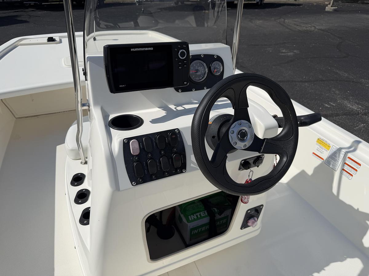 Used 2022 Mako Pro Skiff 19CC