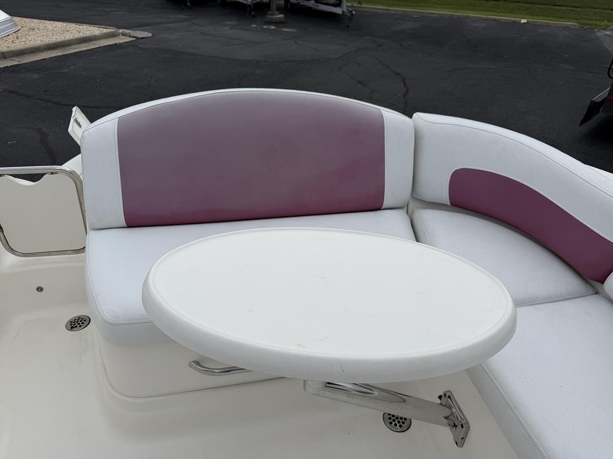 Used 2012 Chaparral 264 Sunesta