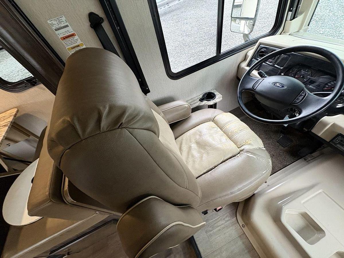 Used 2020 Holiday Rambler Admiral 34J