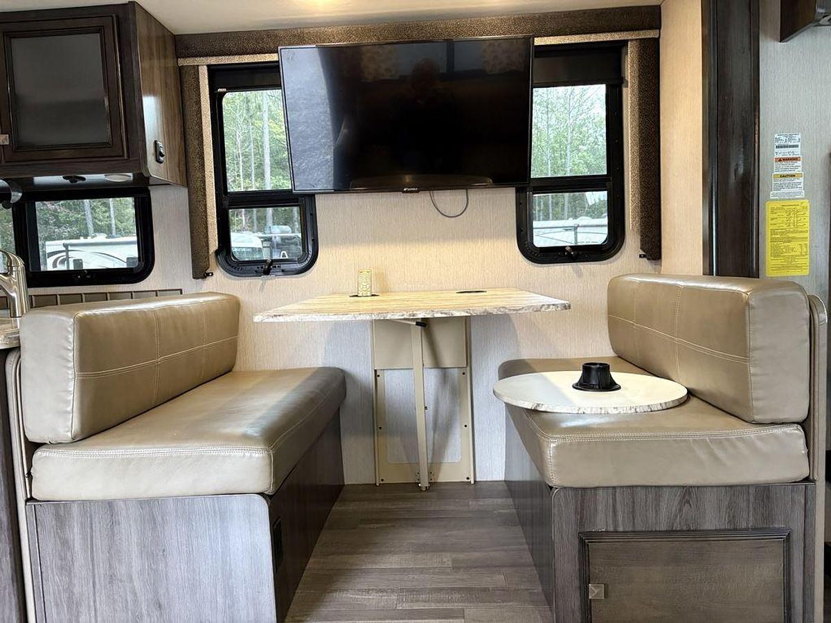 Used 2020 Holiday Rambler Admiral 34J