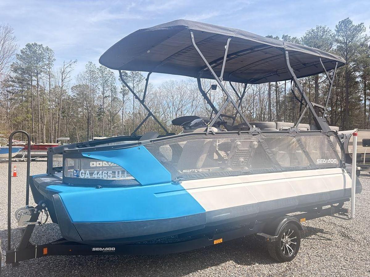 Used 2022 Sea-Doo Switch Cruise