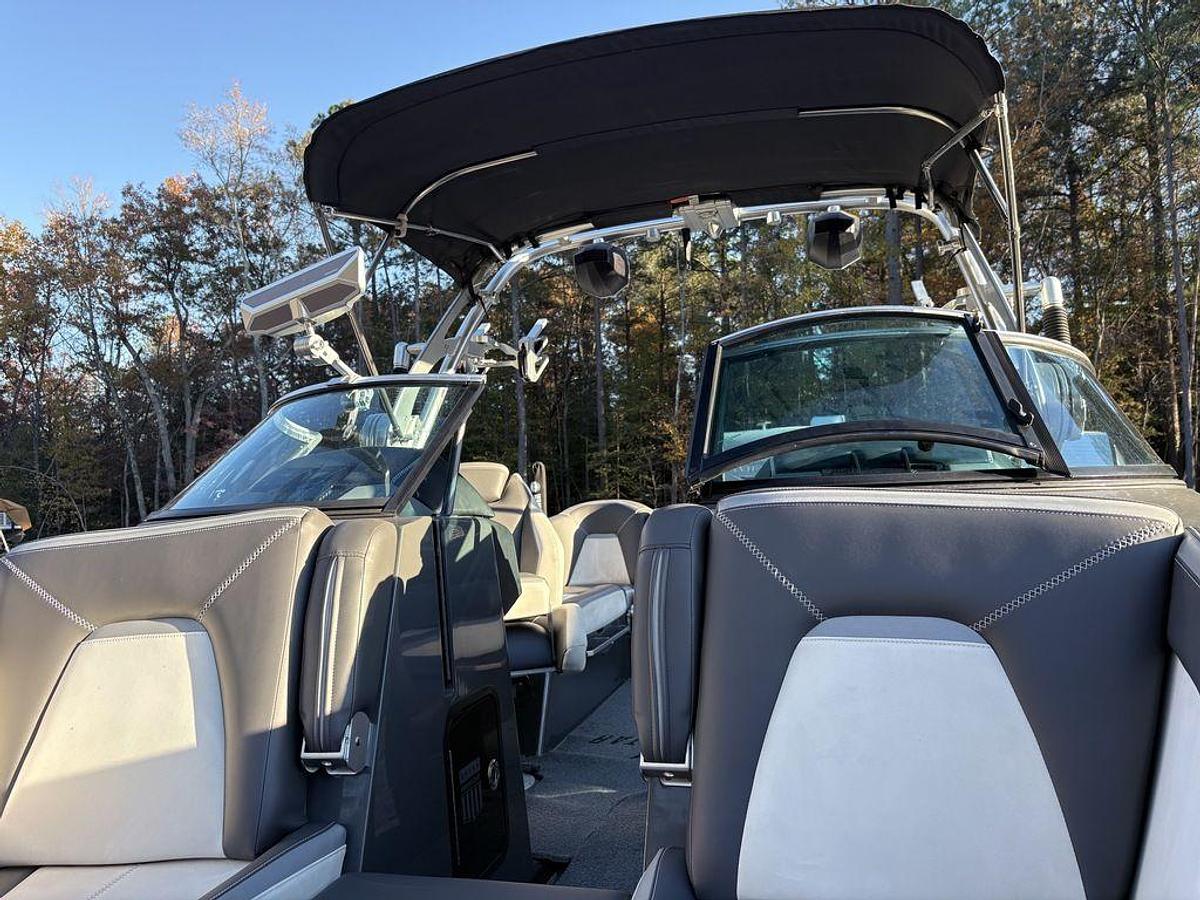 Used 2019 MasterCraft XStar