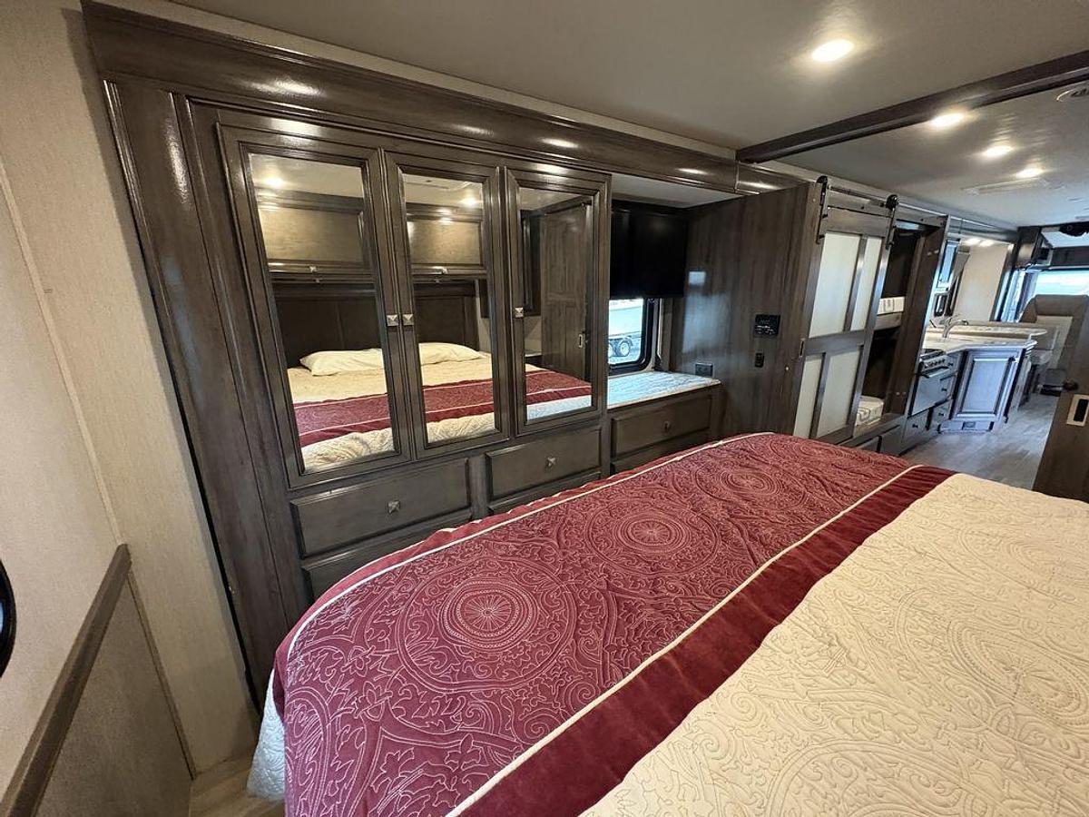 Used 2020 Holiday Rambler Admiral 34J