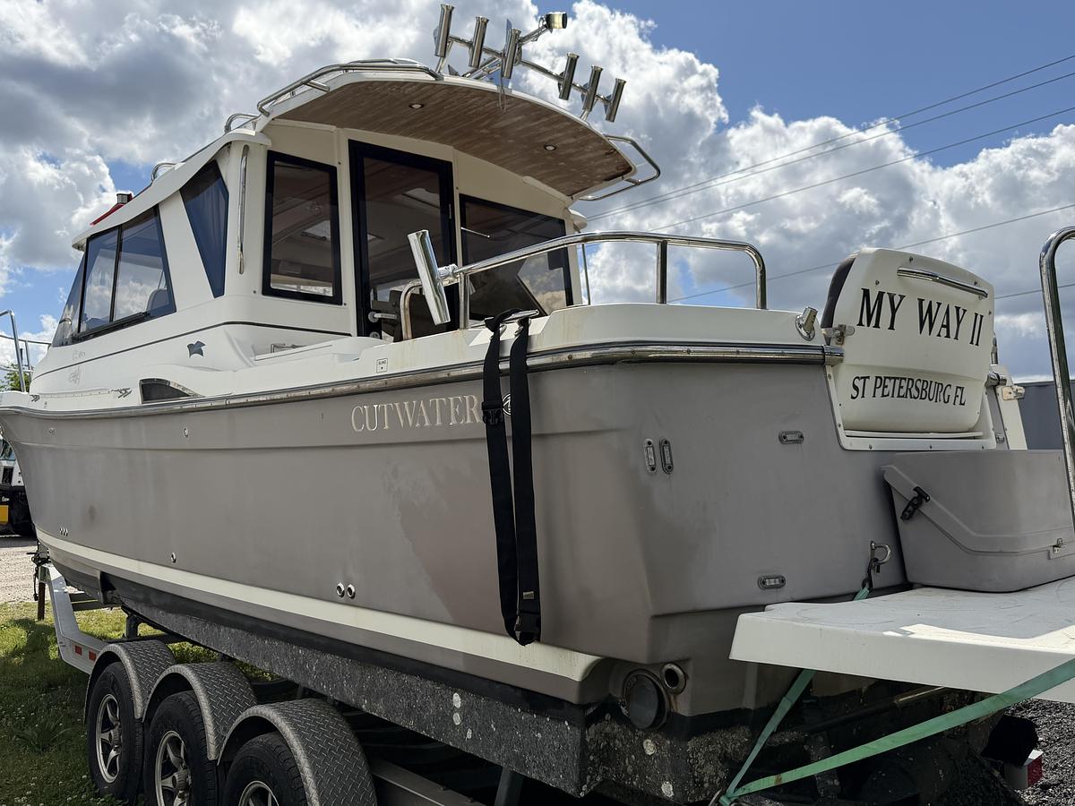 Used 2016 Cutwater C 28