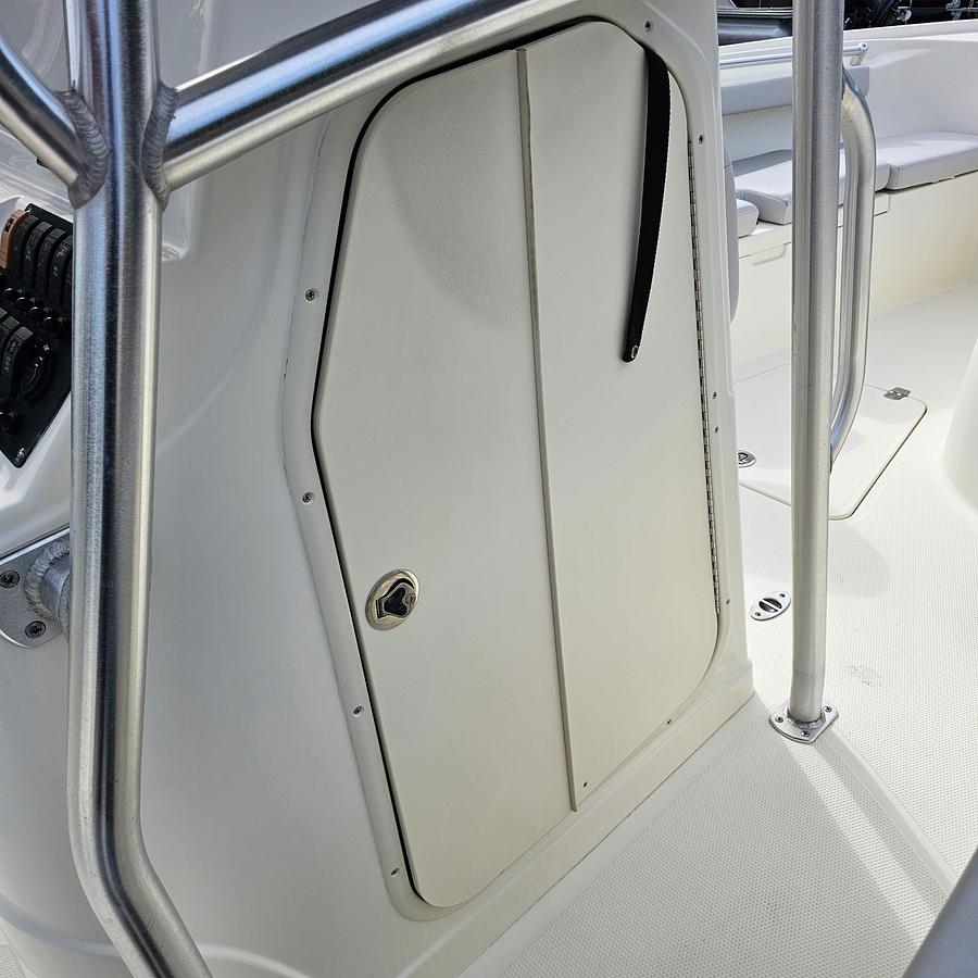 Used 2022 Mako Marine 214 CC