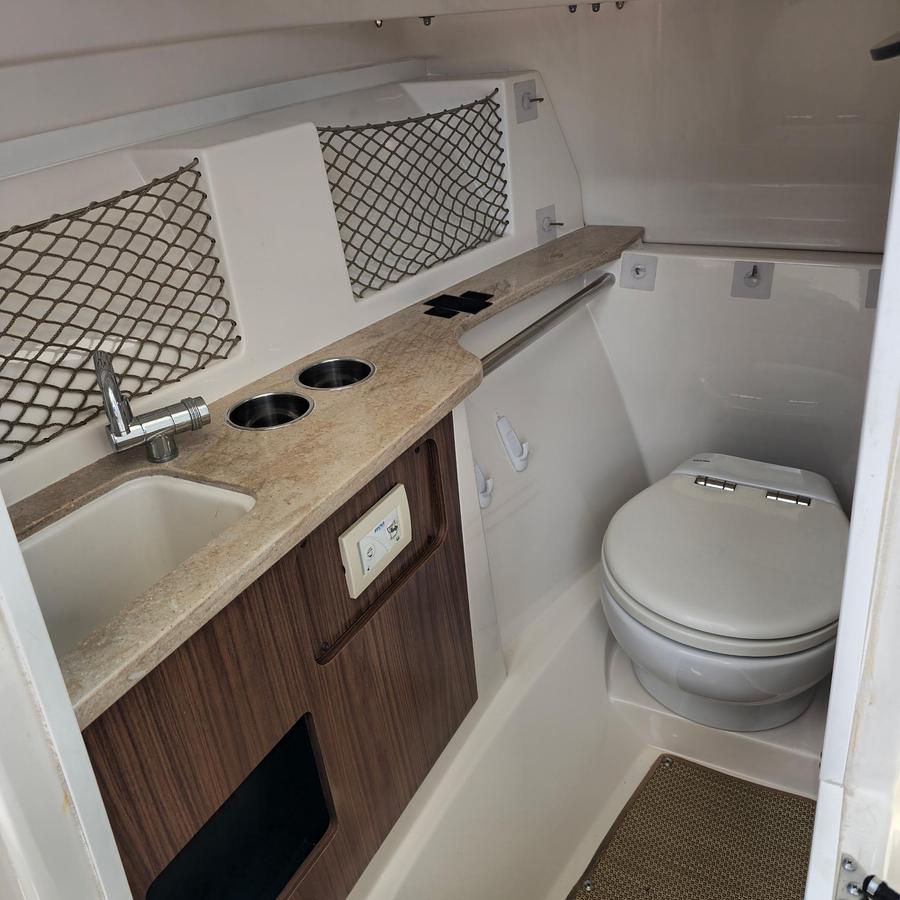Used 2017 Sailfish 245