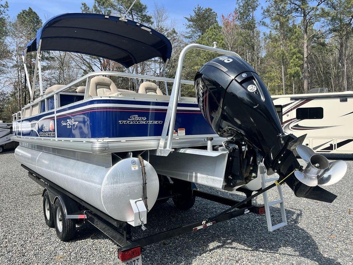 Used 2015 Sun Tracker Fishin Barge