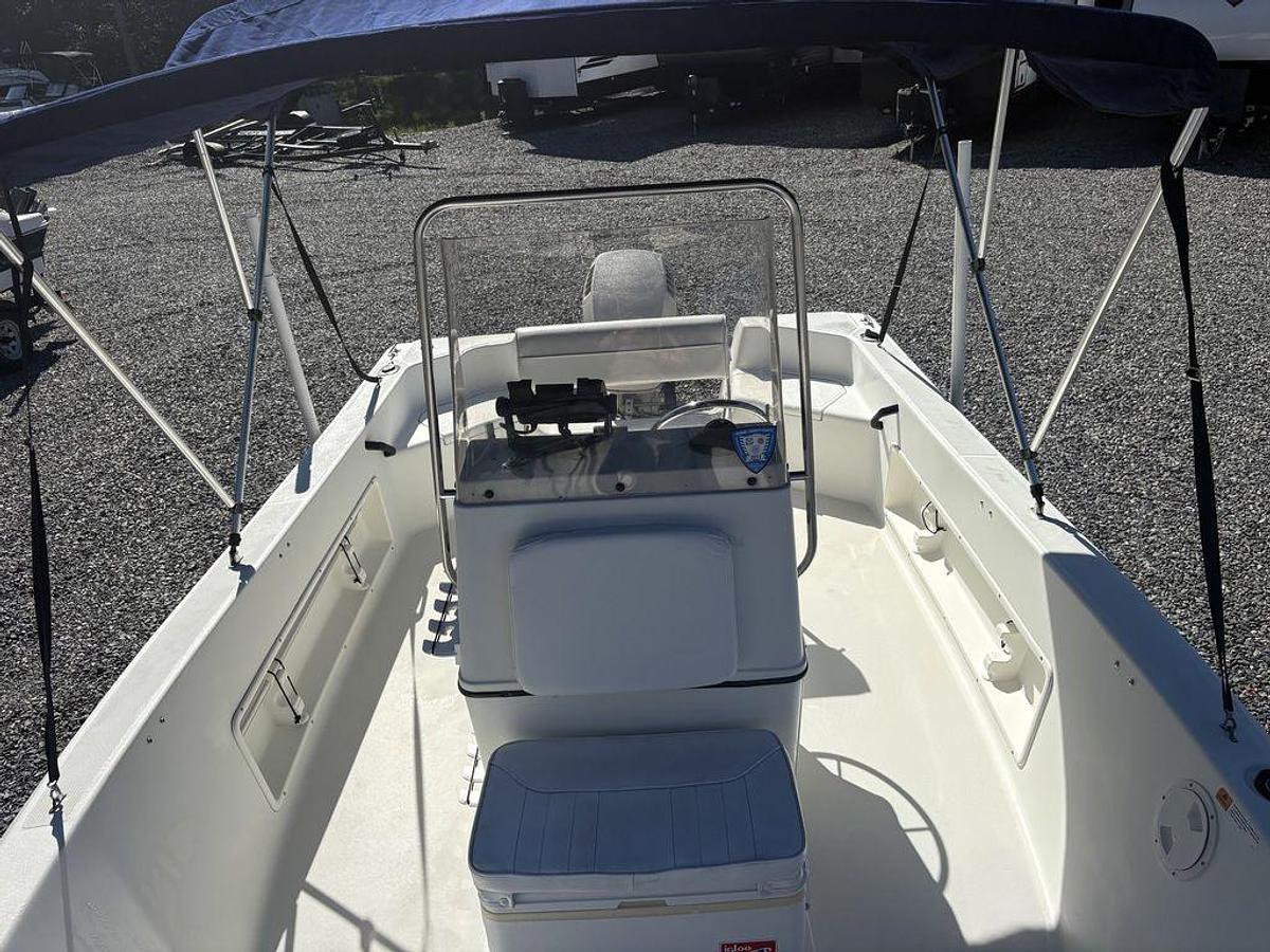 Used 2000 HydraSports Sea Horse 180