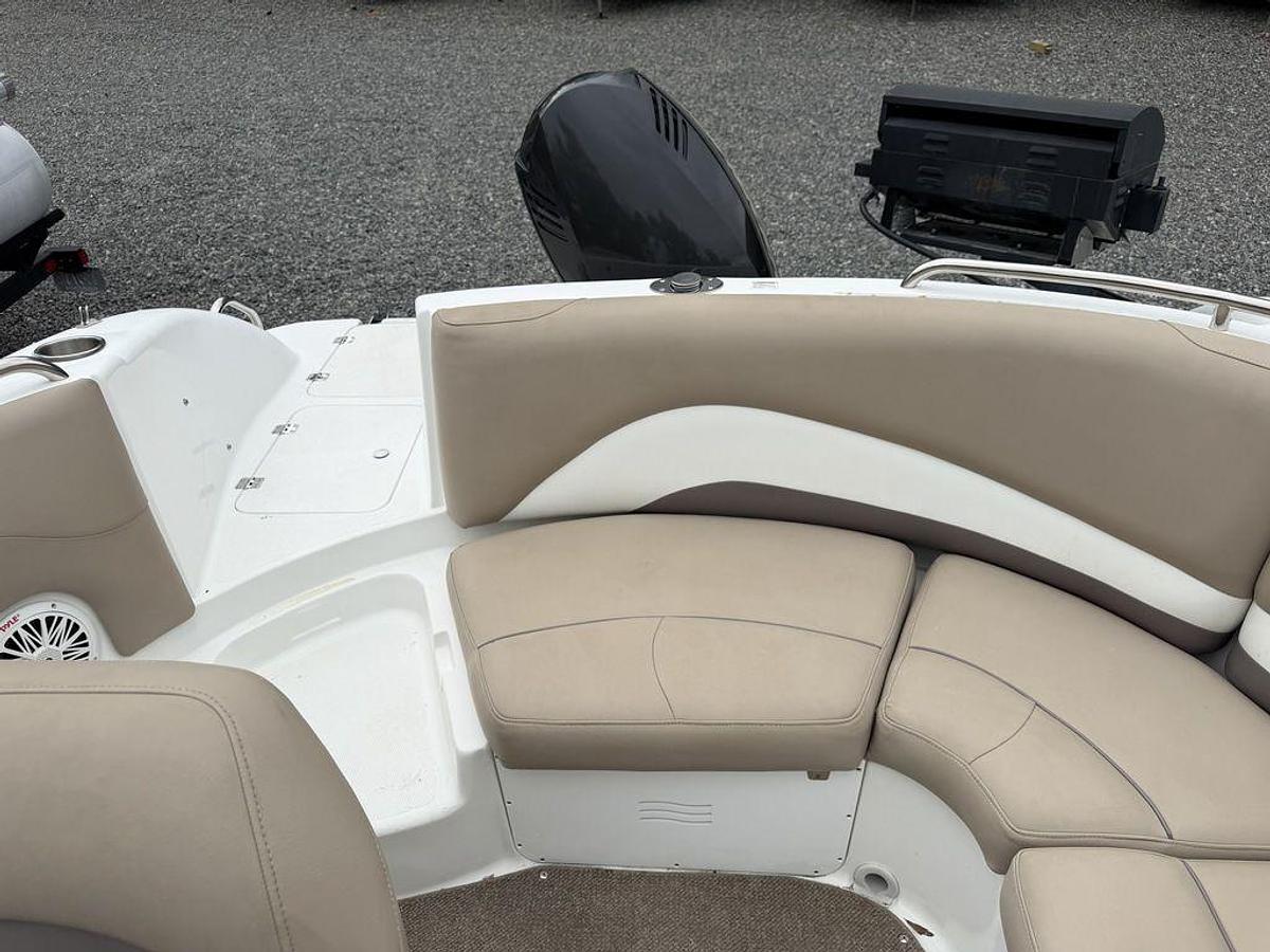 Used 2016 Hurricane SS202