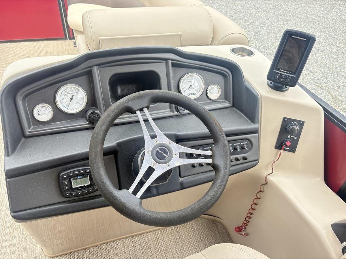 Used 2022 Bentley Pontoons Bentley 220 Navigator