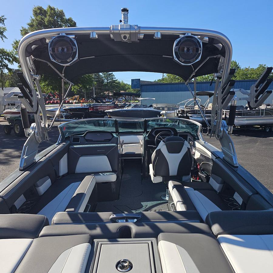 Used 2019 MasterCraft XStar