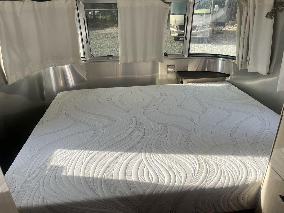 Used 2019 Airstream International Serenity