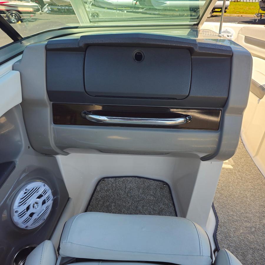 Used 2013 Chaparral 216 SSI