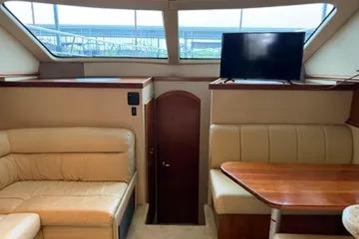 Used 2003 Cruisers Yachts  405 Express Motoryacht