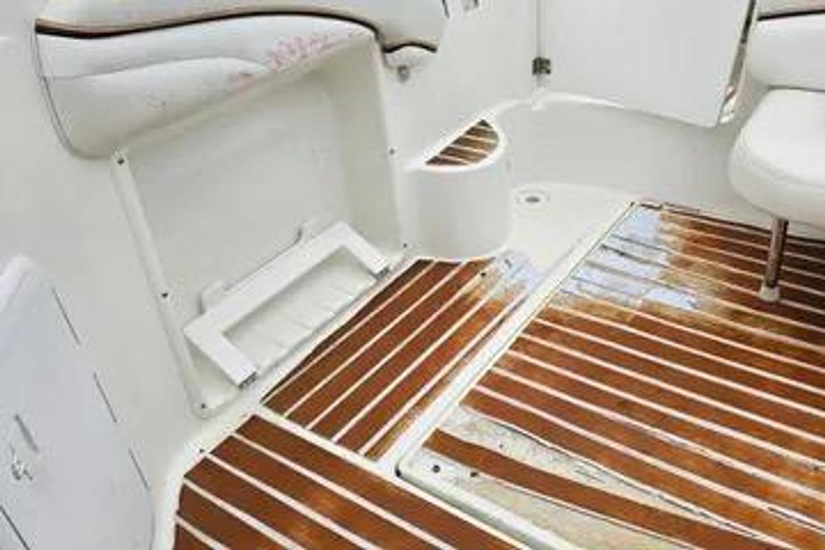Used 2002 Wellcraft 2600