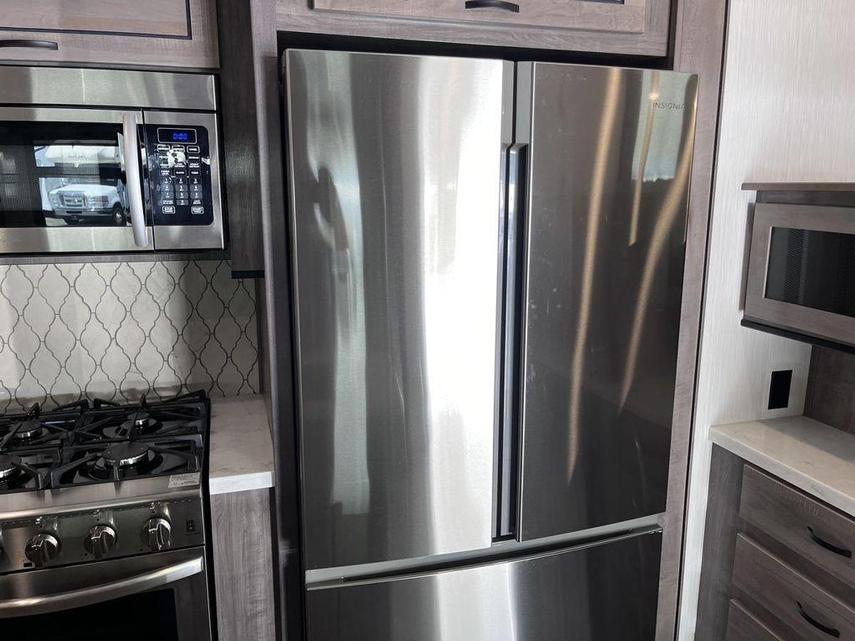 Used 2021 Forest River Cedar Creek 371FL
