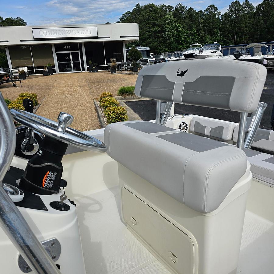Used 2022 Mako Marine 214 CC