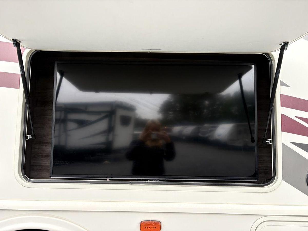 Used 2020 Holiday Rambler Admiral 34J