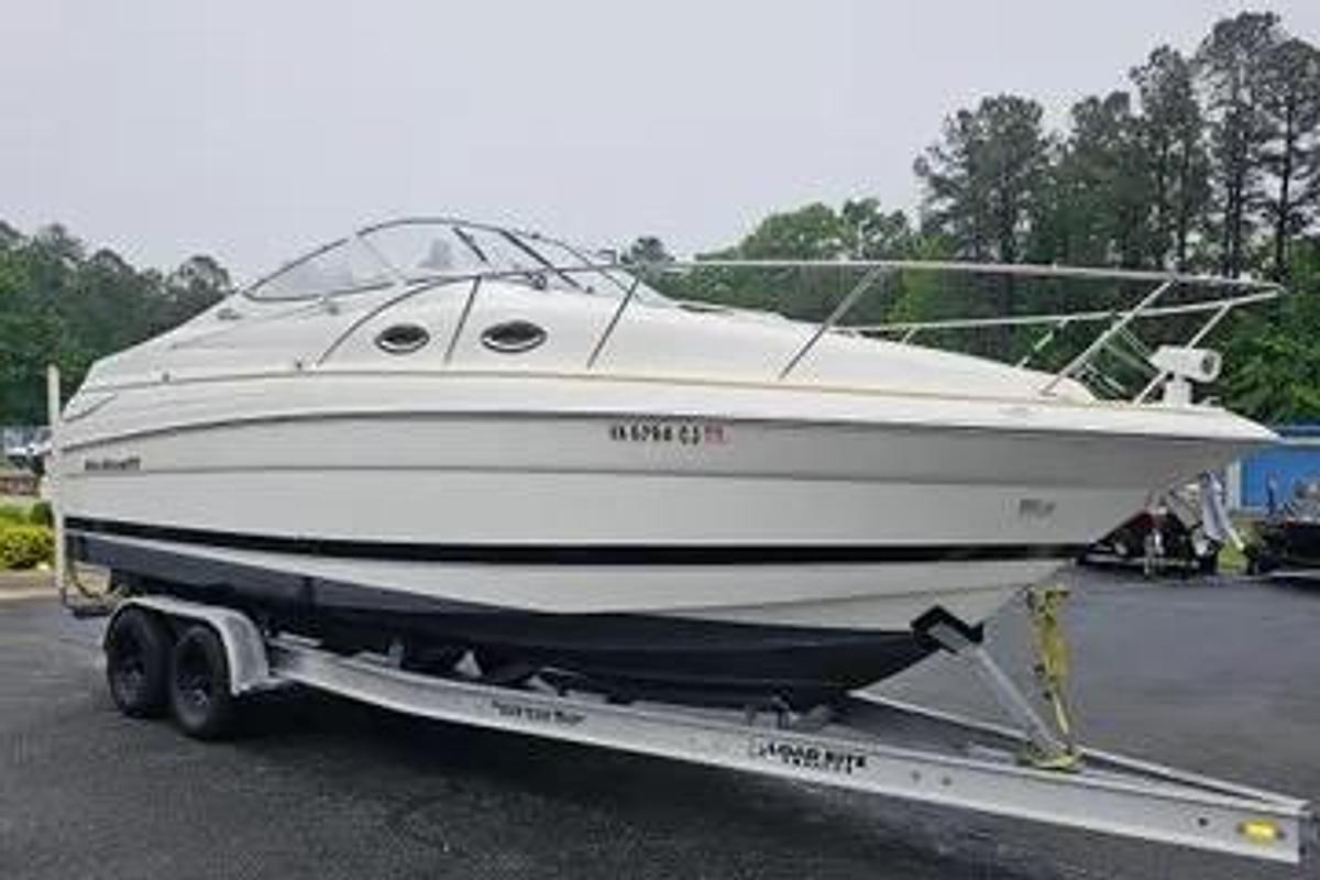 Used 2002 Wellcraft 2600