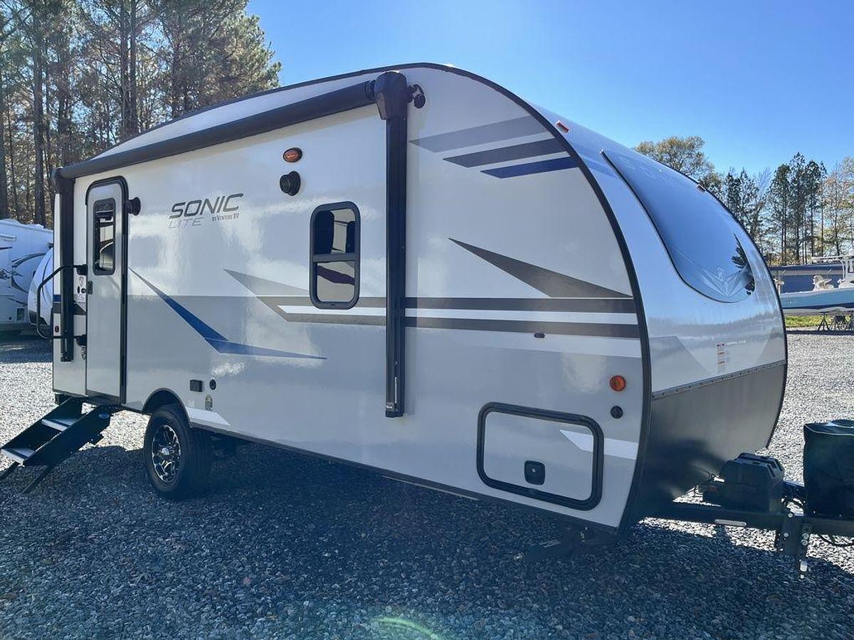 Used 2022 Venture RV M169VRK