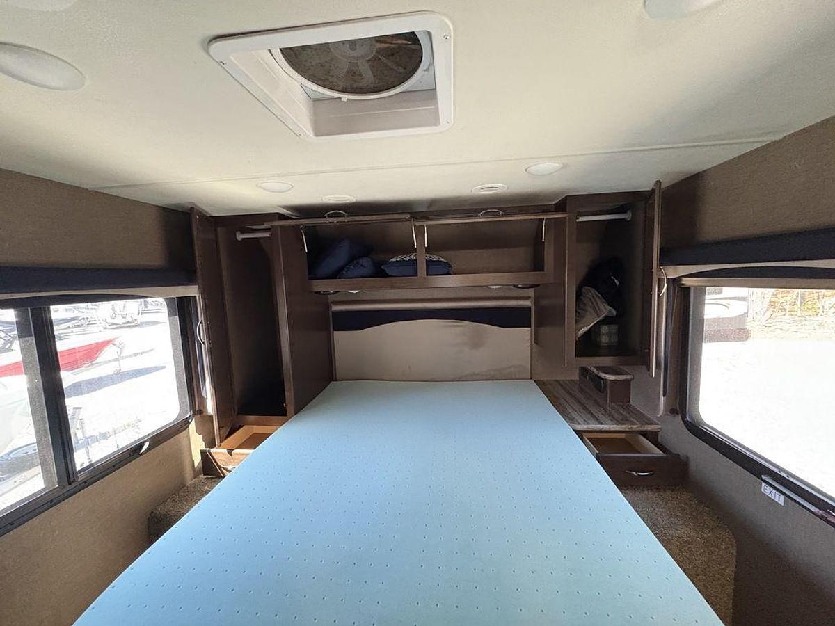 Used 2017 Thor Motor Coach A.C.E. 30.4