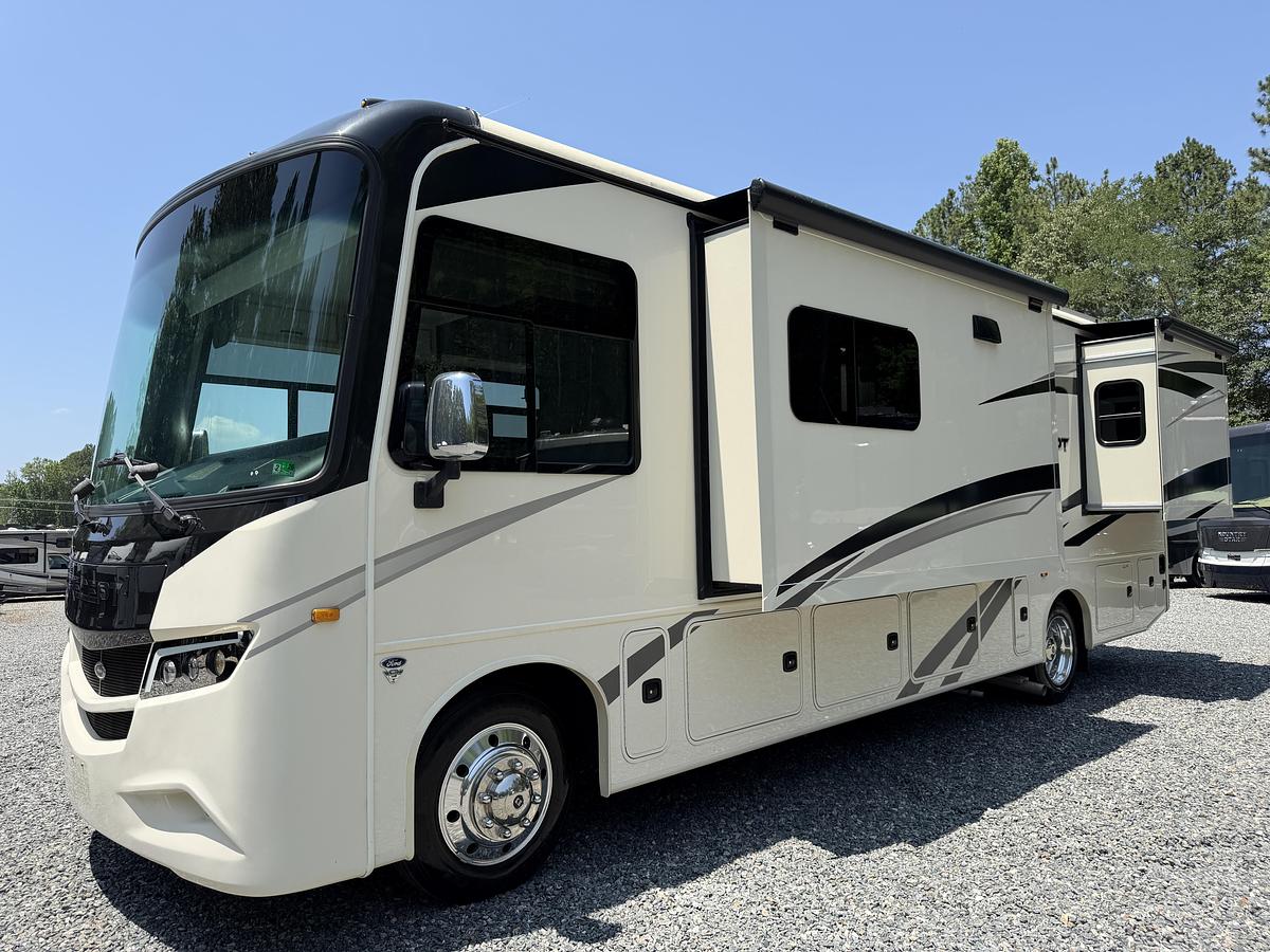 Used 2023 Jayco precept 31UL