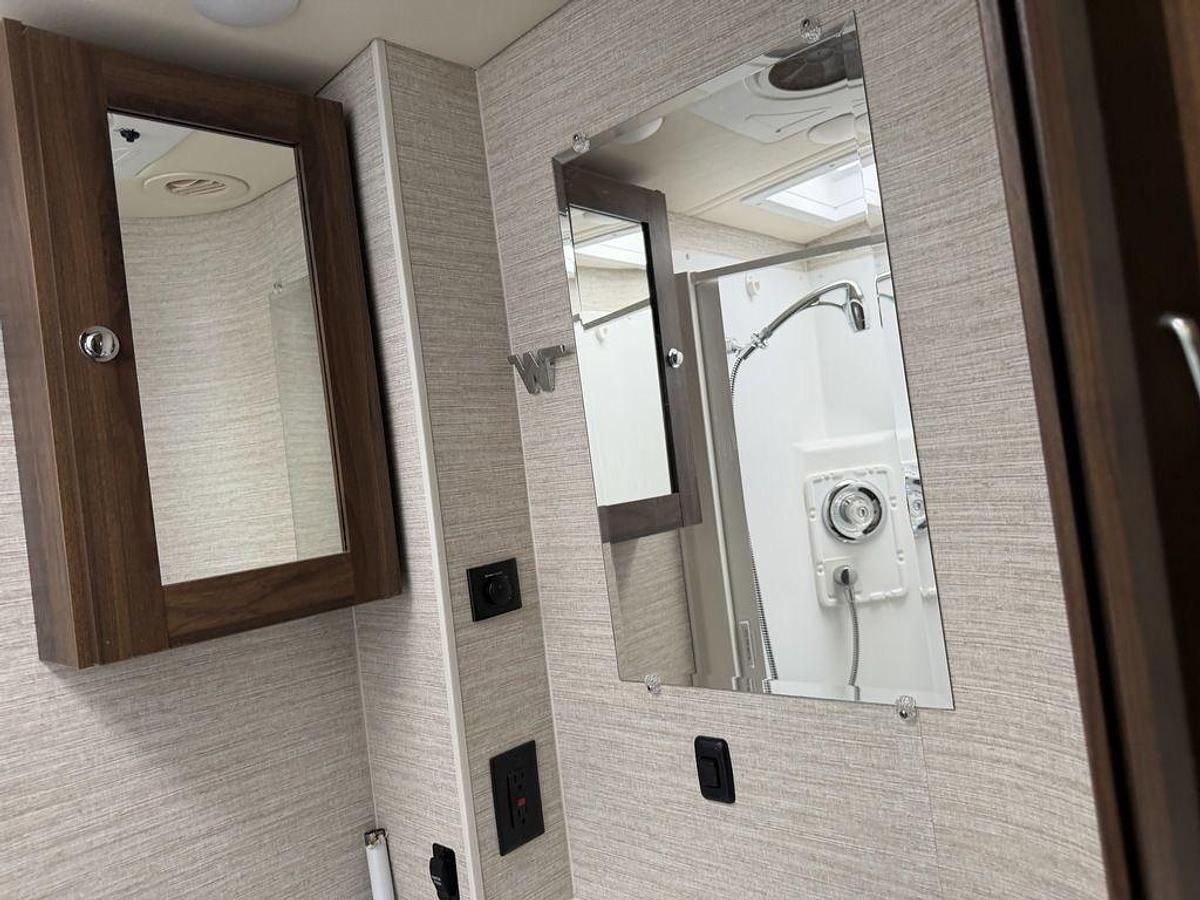 Used 2024 Winnebago View 24V