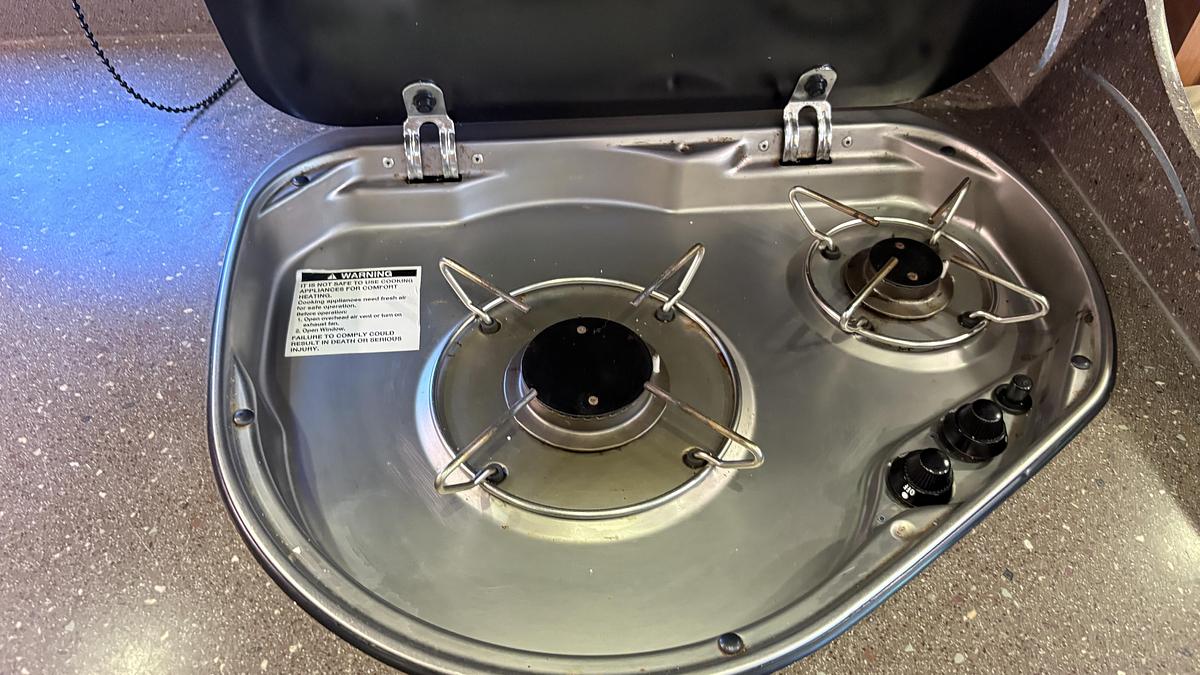 Used 2011 Tiffin Breeze M-28BR
