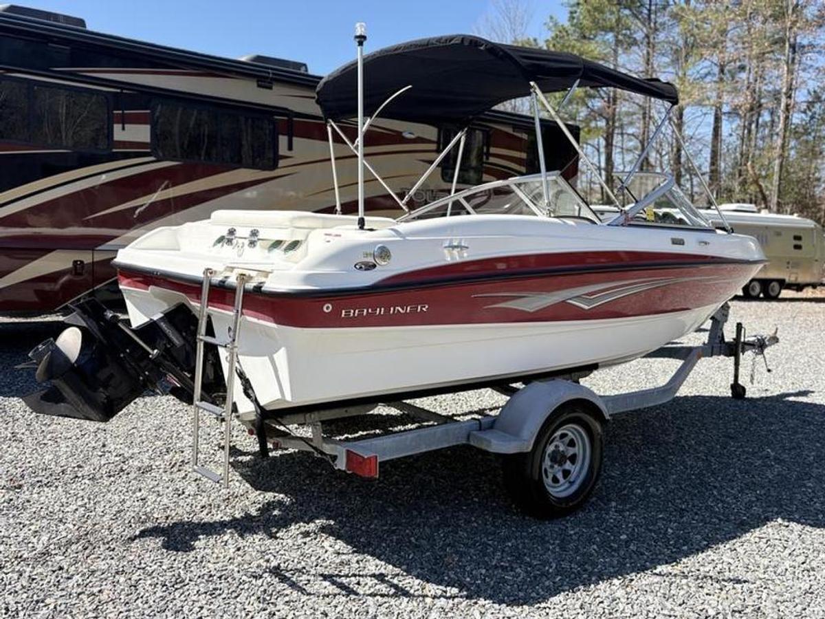 Used 2009 Bayliner 185