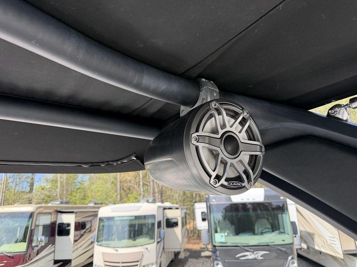 Used 2019 Chaparral 257 SSX