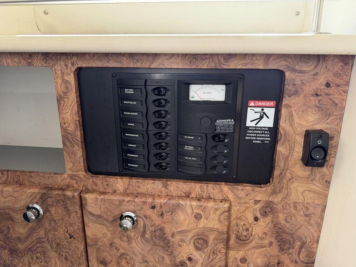 Used 2003 Bayliner 285 Cruiser