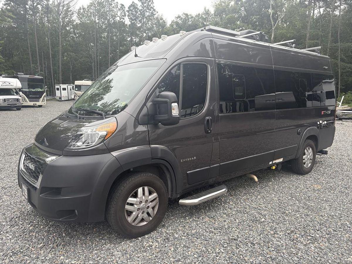 Used 2022 Entegra Ethos 20T