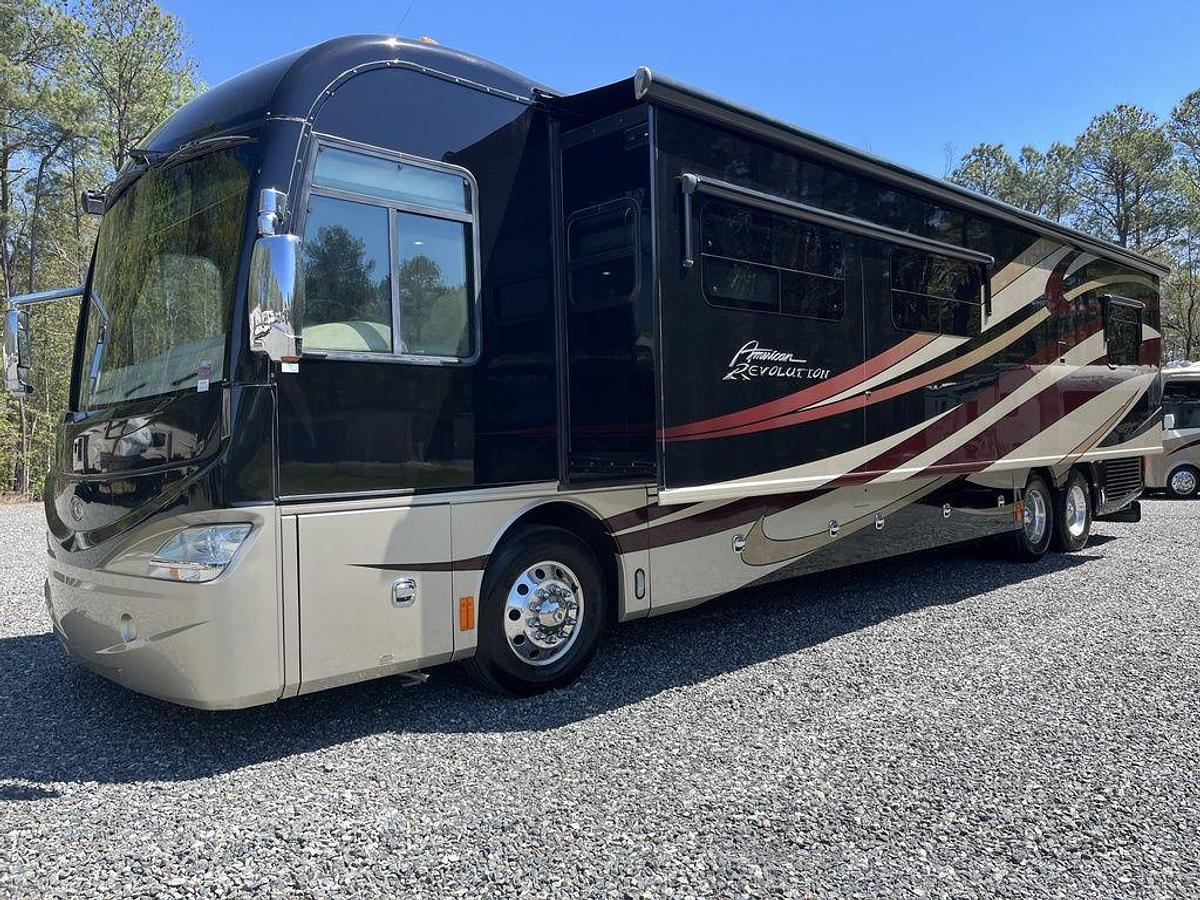 Used 2012 American Coach Revolution 42W