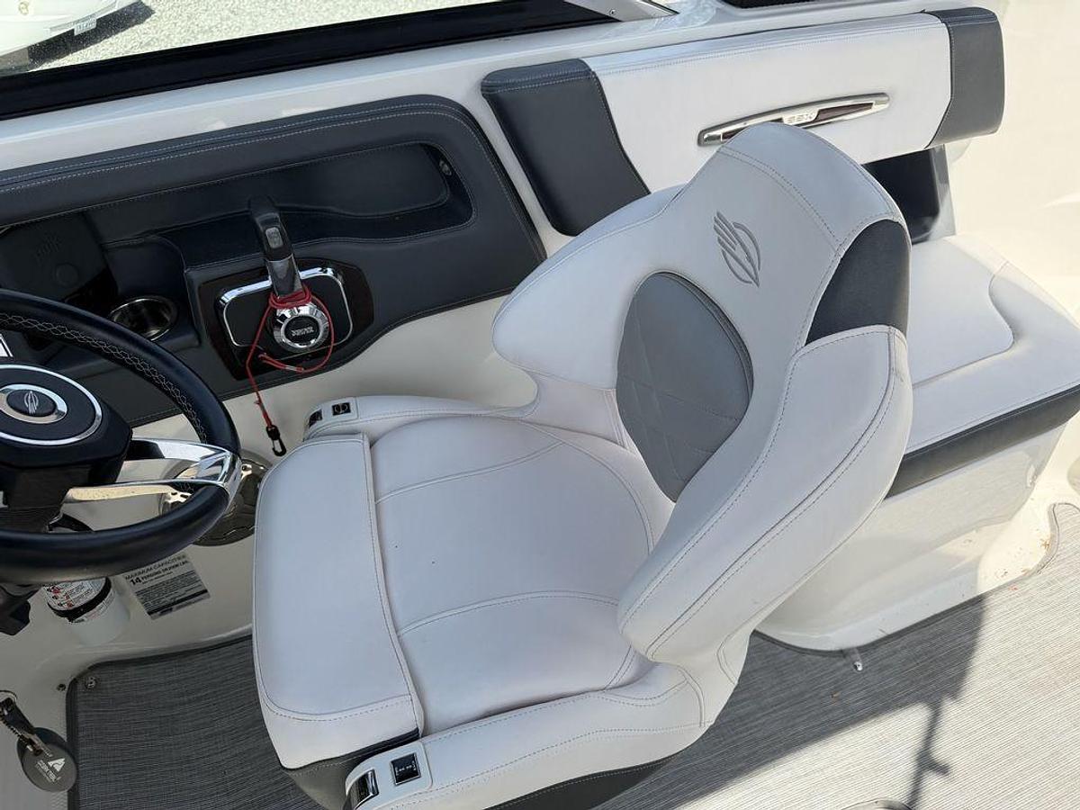 Used 2019 Chaparral 257 SSX