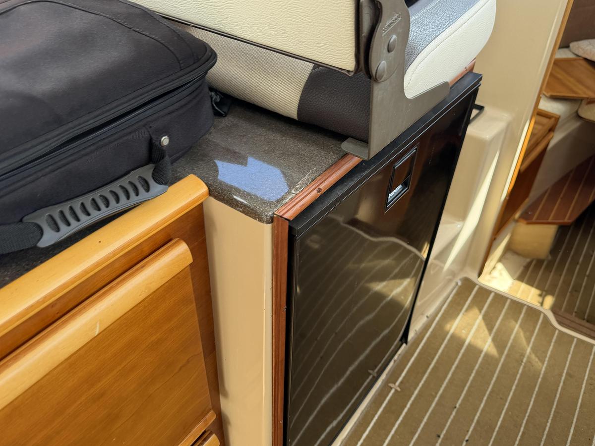 Used 2016 Cutwater C 28