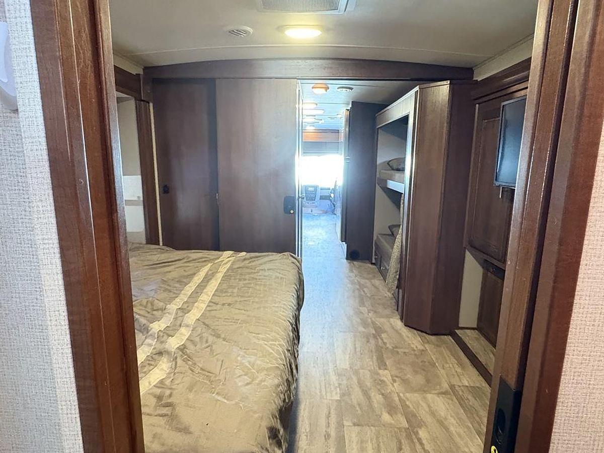 Used 2018 Forest River Georgetown 5 Series GT5 36B5