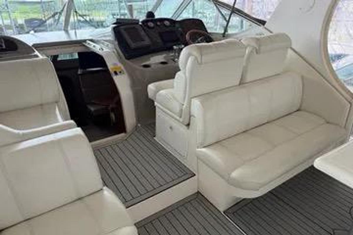 Used 2003 Cruisers Yachts  405 Express Motoryacht