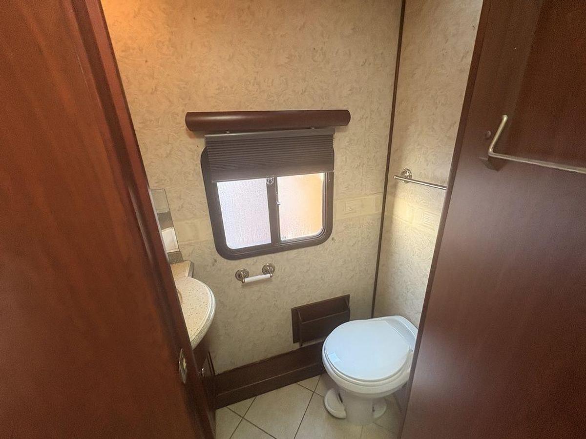 Used 2006 Tiffin Motorhomes Phateon 40 QSH
