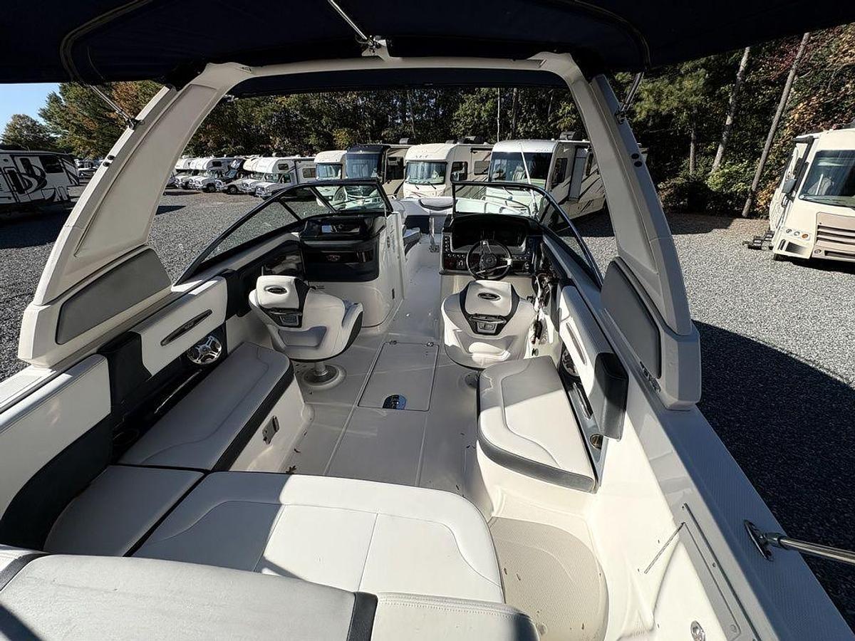 Used 2020 Chaparral 257 SSX