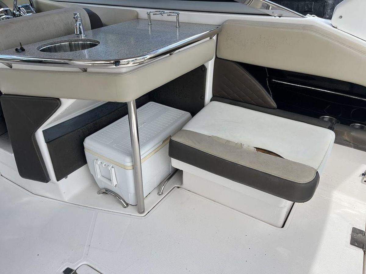 Used 2014 Regal 3200