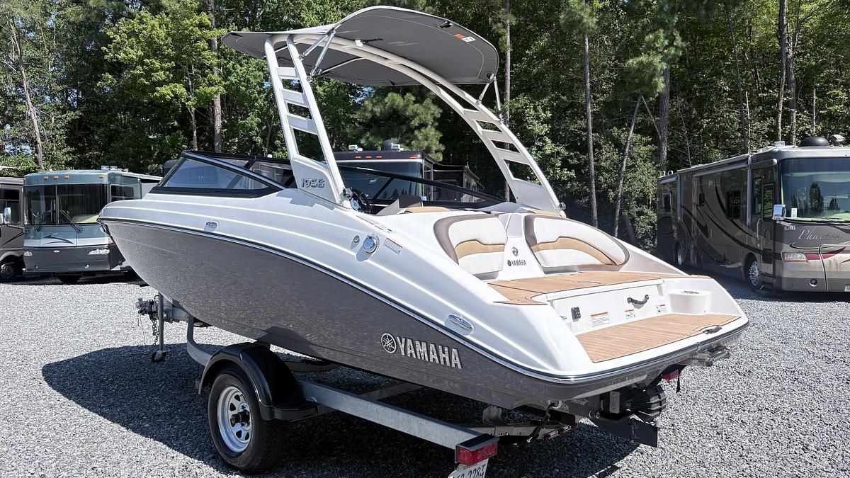 Used 2023 Yamaha 195S