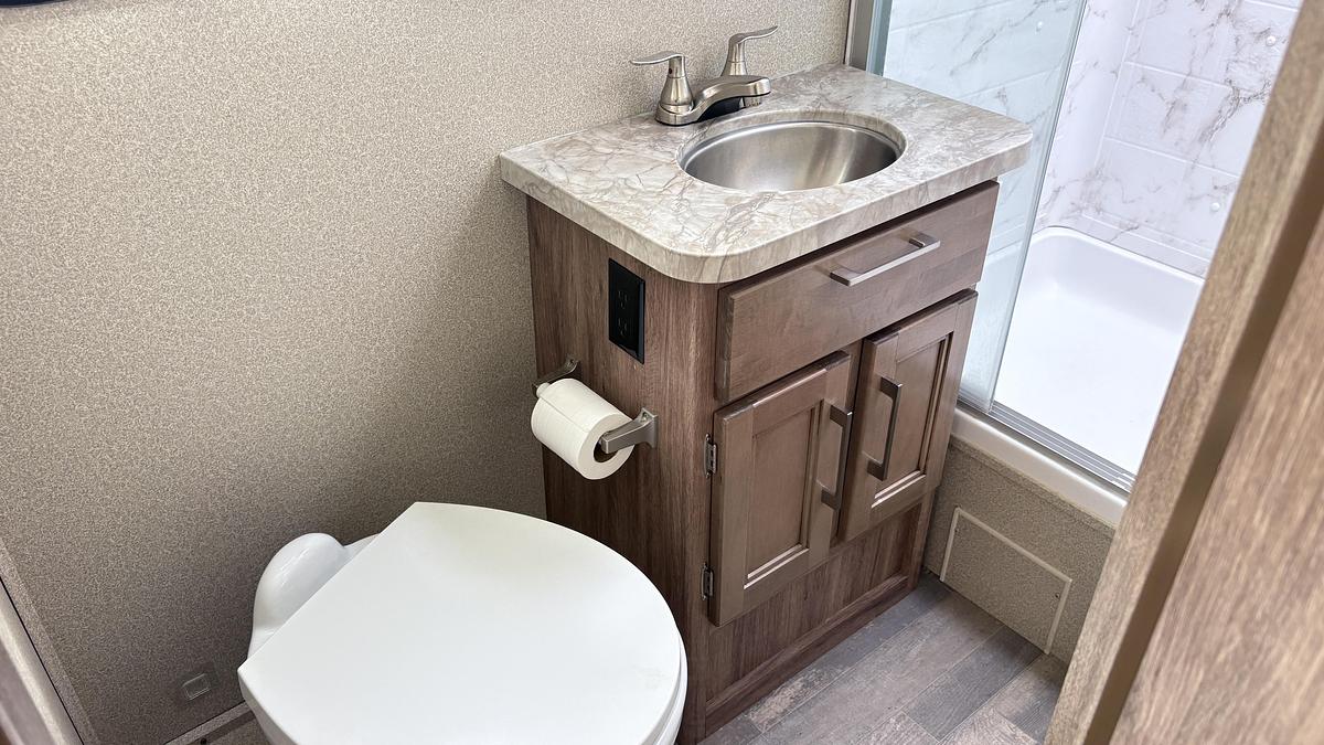 Used 2019 Entegra 24B