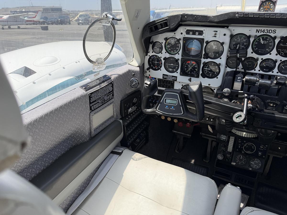 Used 1981 Beechcraft Baron 58P #B-32G426