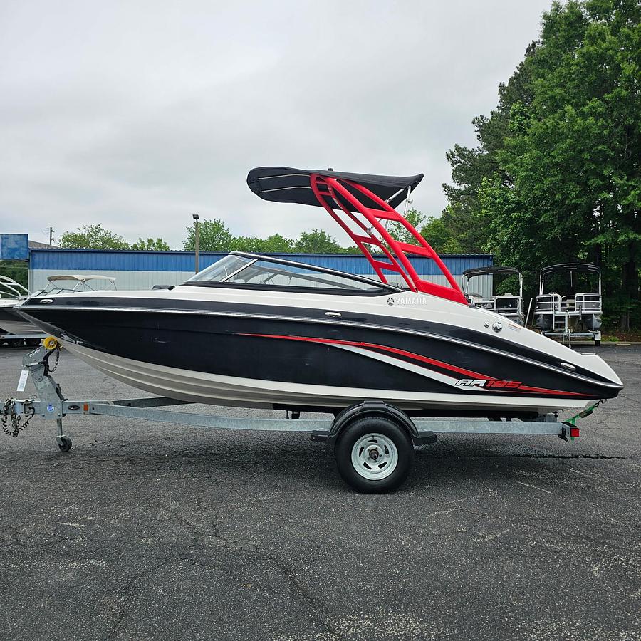 Used 2019 Yamaha AR 195