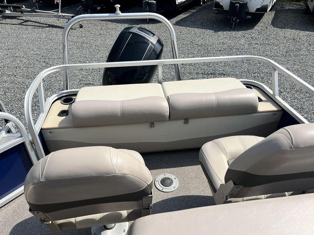 Used 2015 Sun Tracker Fishin Barge