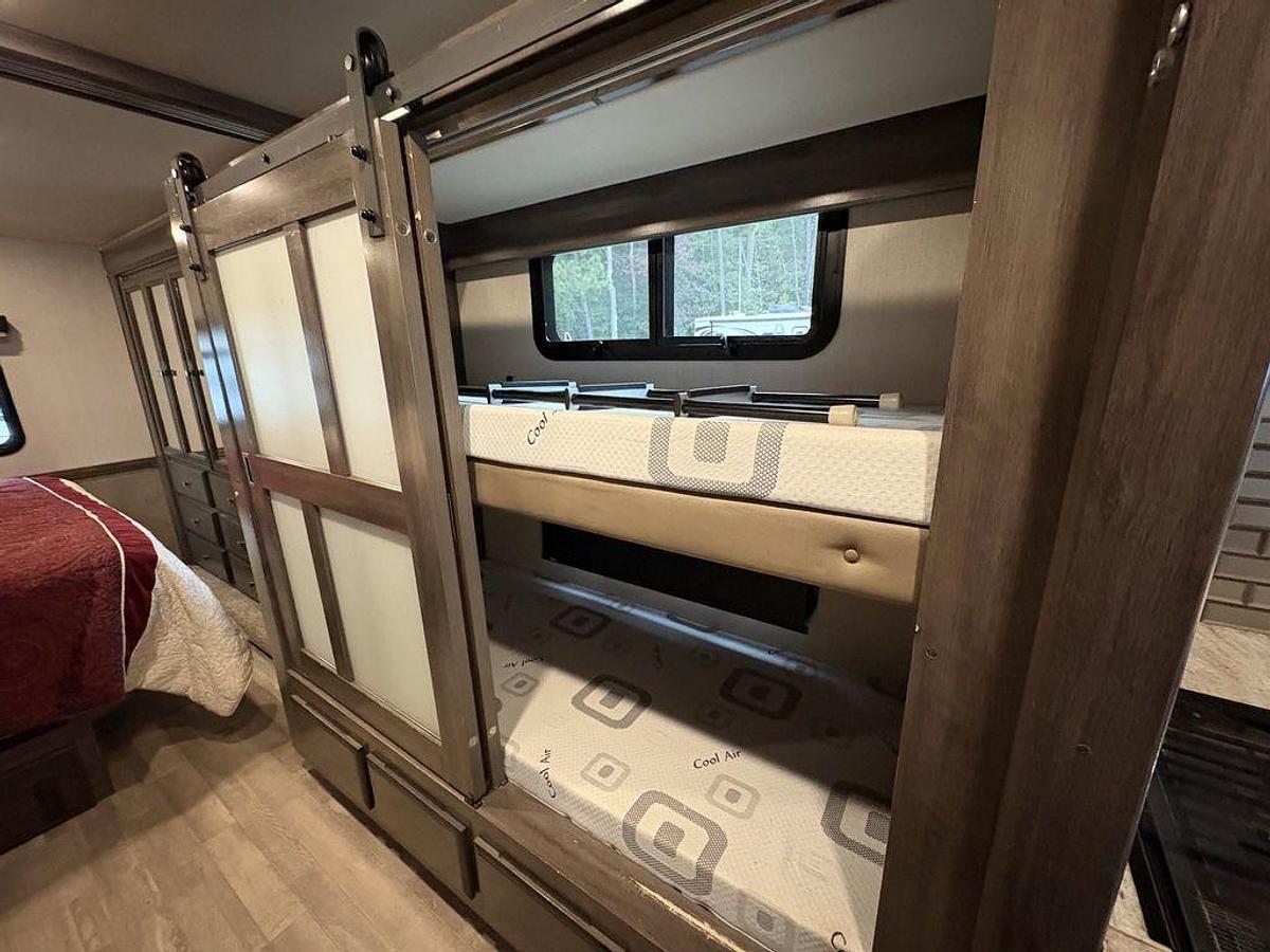 Used 2020 Holiday Rambler Admiral 34J