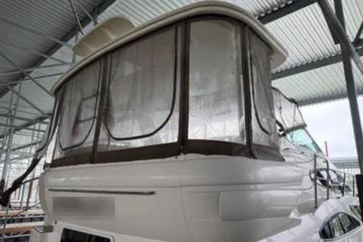Used 2003 Cruisers Yachts  405 Express Motoryacht