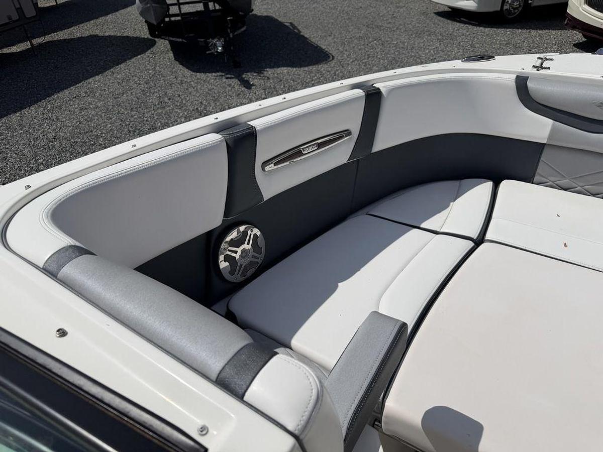 Used 2019 Chaparral 257 SSX