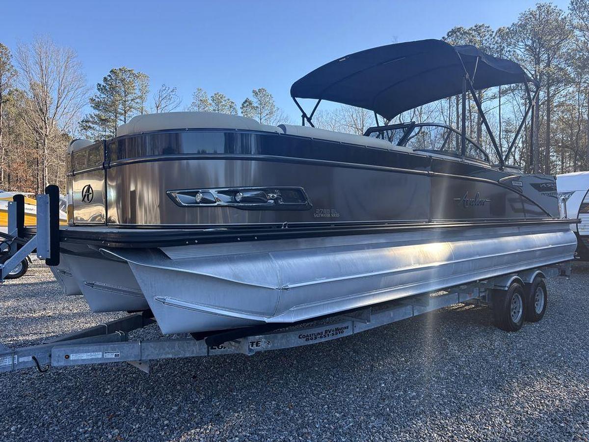 Used 2022 Avalon 2785 EL