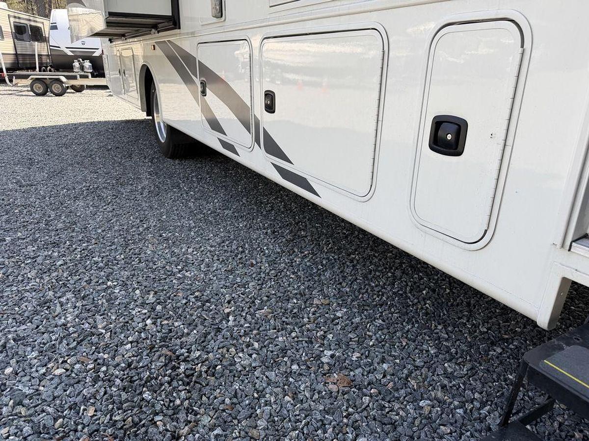 Used 2024 Jayco Precept 36A